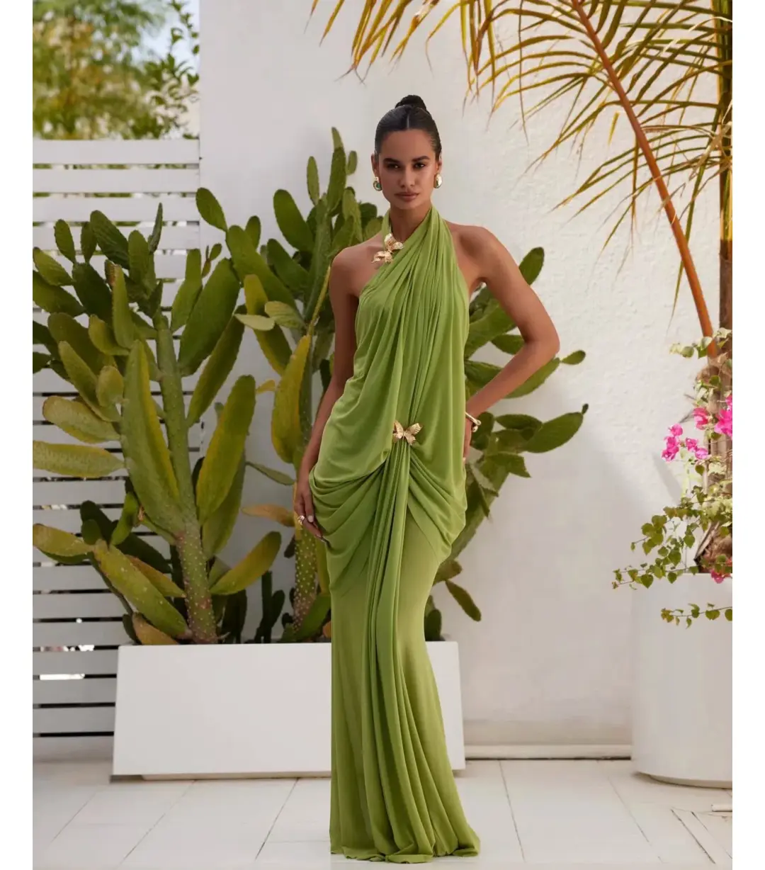 Abyss by Abby Debut Maxi Dress Green Size AU 8 for rent on The Volte - main image