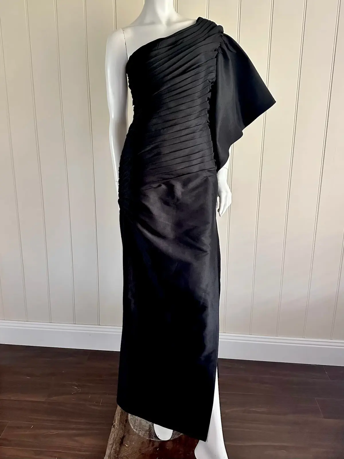 RACHEL GILBERT one shoulder black gown Size 10 - Image 1