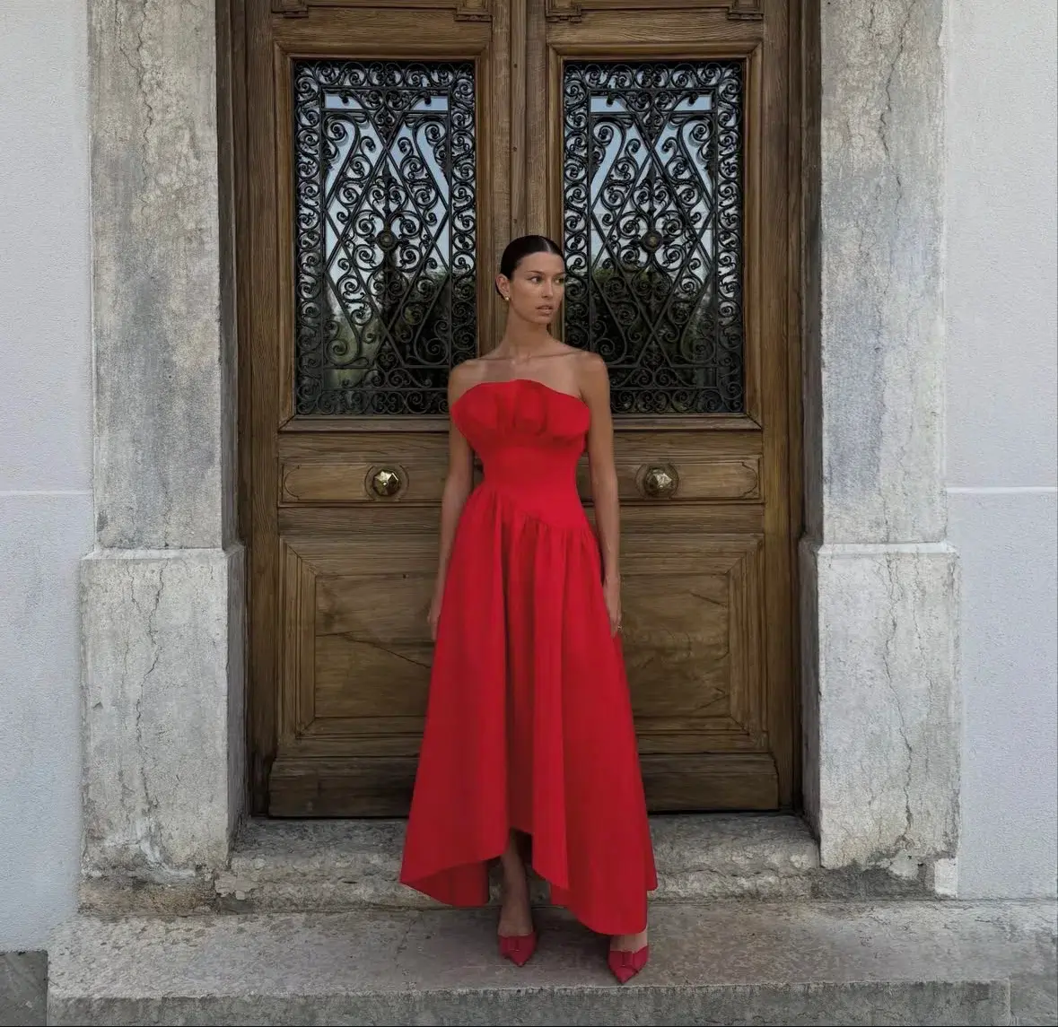 Elliatt Laurel Sleeveless Maxi Dress In Red Size Small - Image 1