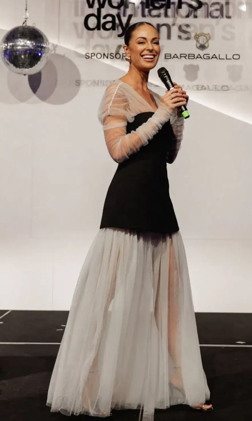 Sheike Isabella Gown, Black/cream - Image 2
