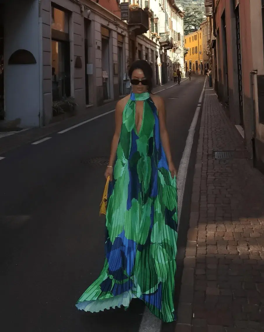 L'IDEE OPERA GOWN IN CAPRI GREEN SIZE 10 - Image 7