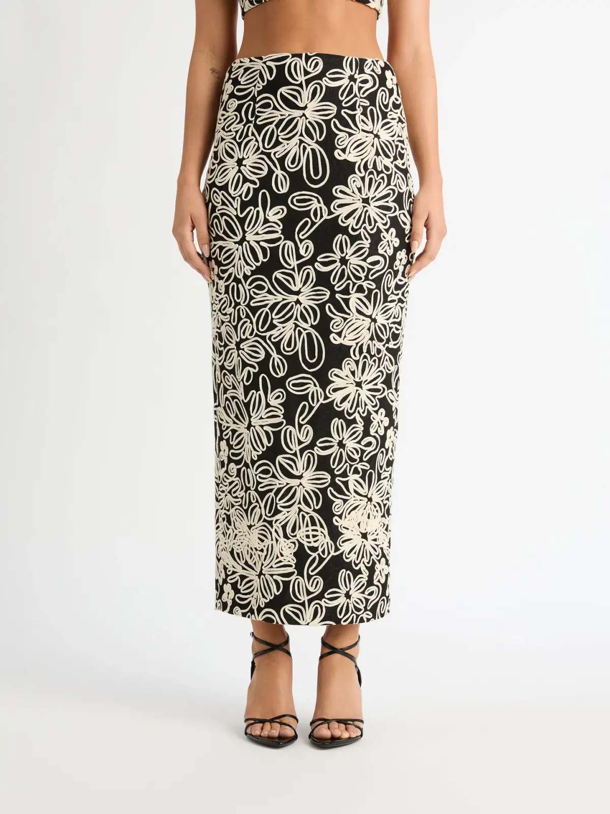 SHEIKE LUISA CROP TOP & LUISA MAXI SKIRT (SET) BLACK SIZE 18 - Image 7