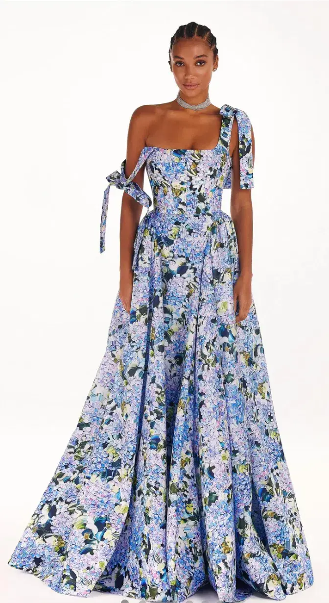 Milla Blue Hydrangea Strapped Maxi Dress size 10/M - Image 1