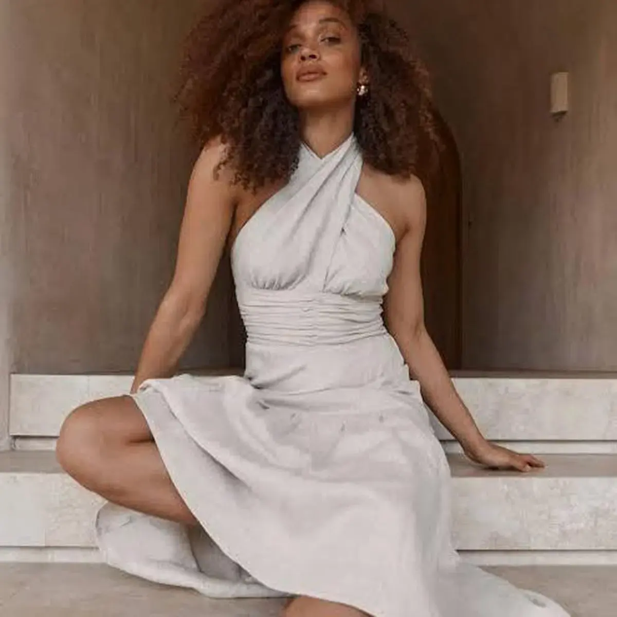 Dissh Halter Linen Midi Size 6 - Image 1
