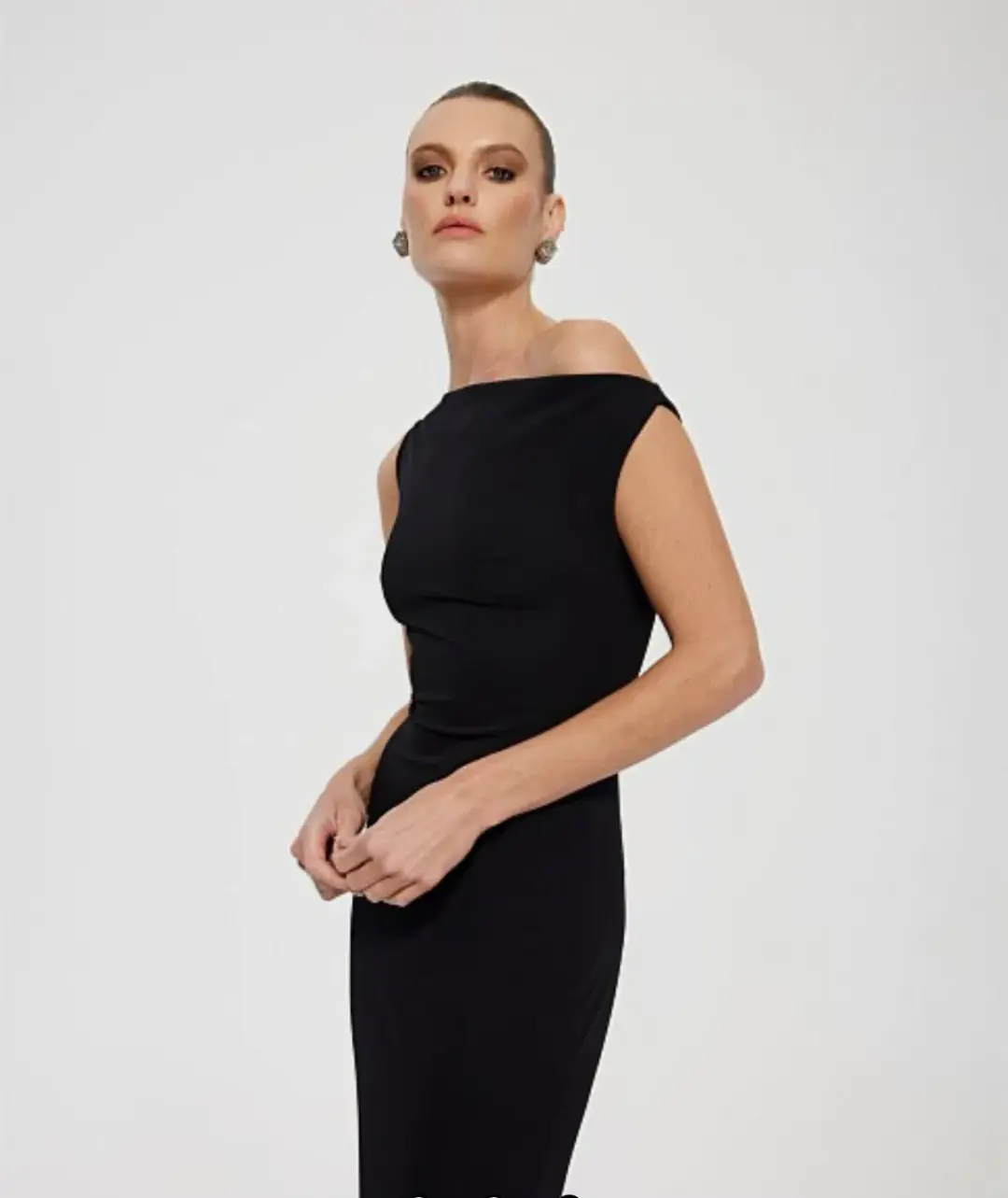 Effie Kats Inaya gown Black for rent on The Volte - main image