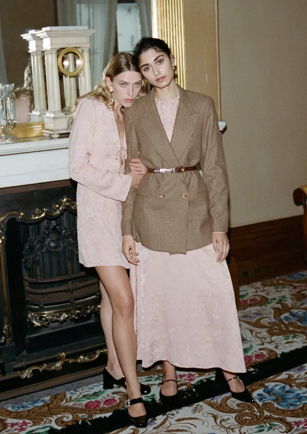 Lovaan Isla Brushed Rose Dress Silk Linen Brushed Rose Size 8 for rent on The Volte - main image