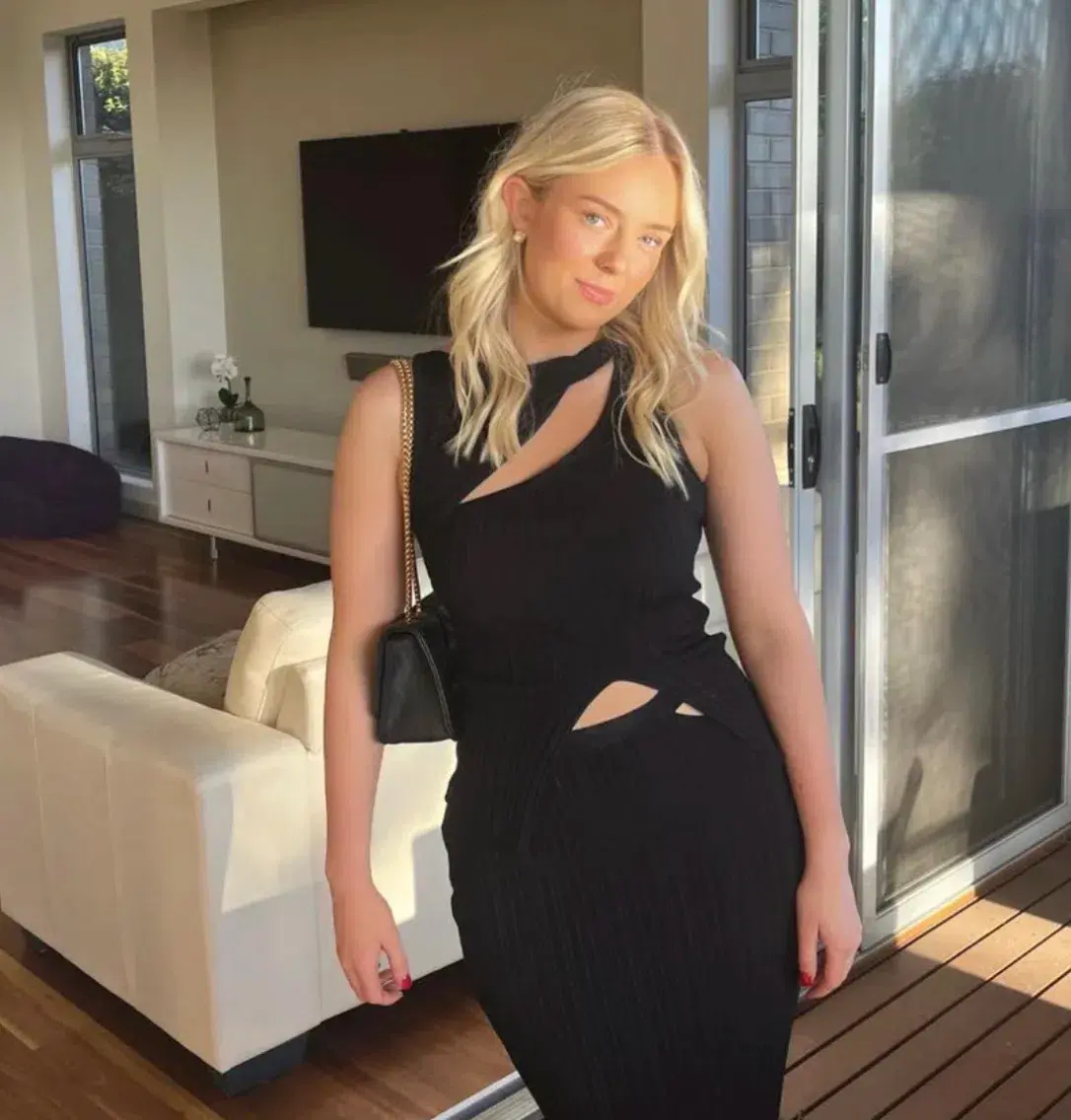 Romee Set Black Size 8  - Image 2