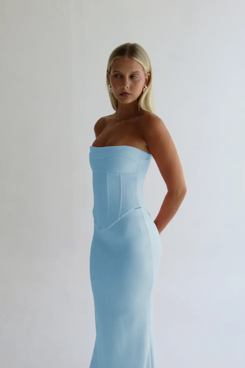 HNTR Louie gown  - Image 1