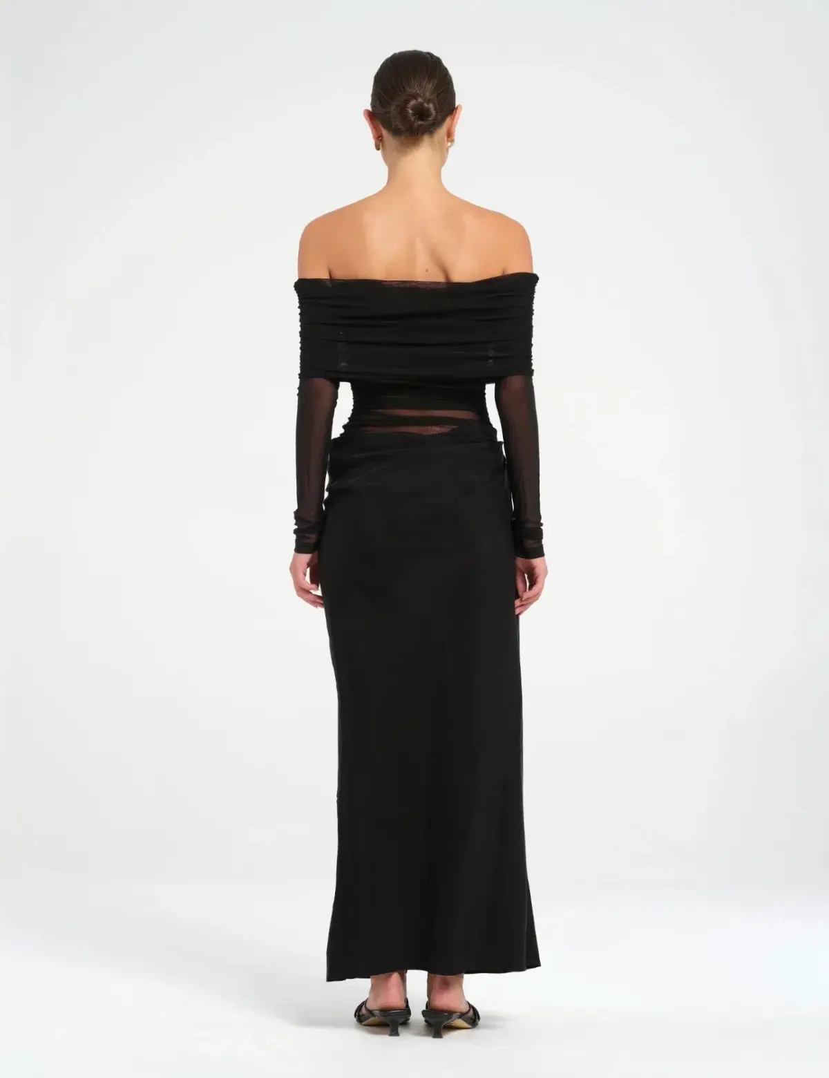 Benni Yasmin Off-Shoulder Maxi Dress - Image 2