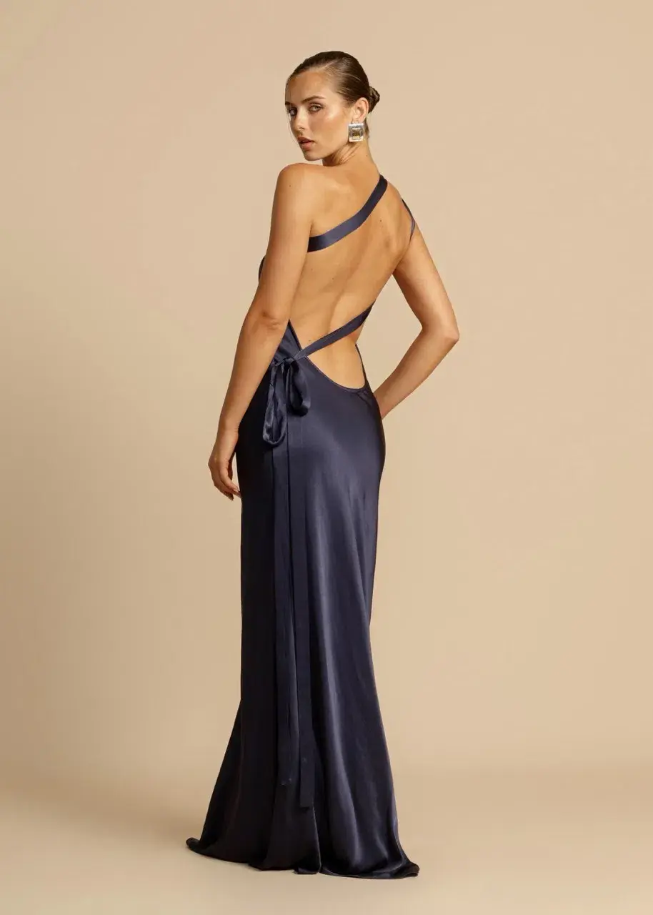 ARCINA ORI MONIQUE DRESS NAVY SIZE 8 (S) for rent on The Volte - main image