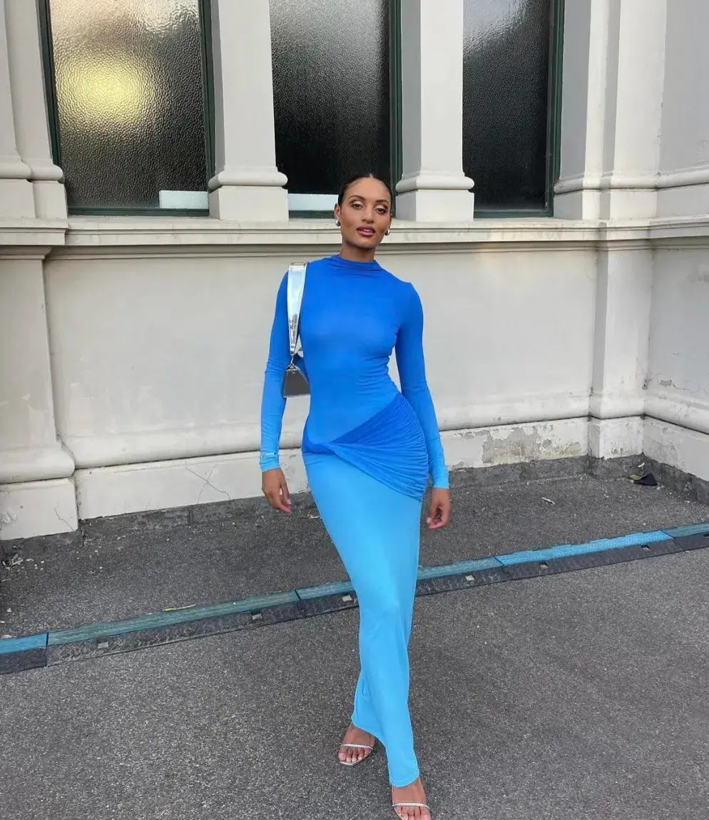 Life form jersey maxi blue size 8 for rent on The Volte - main image