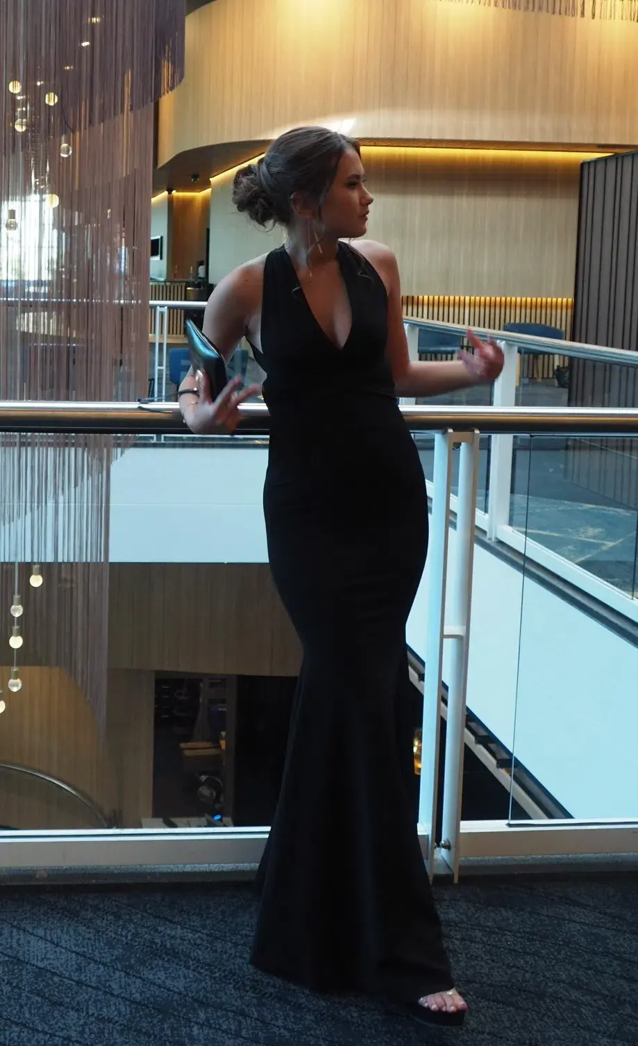 The Private Collection Gown Black Size AU 4 - Image 1
