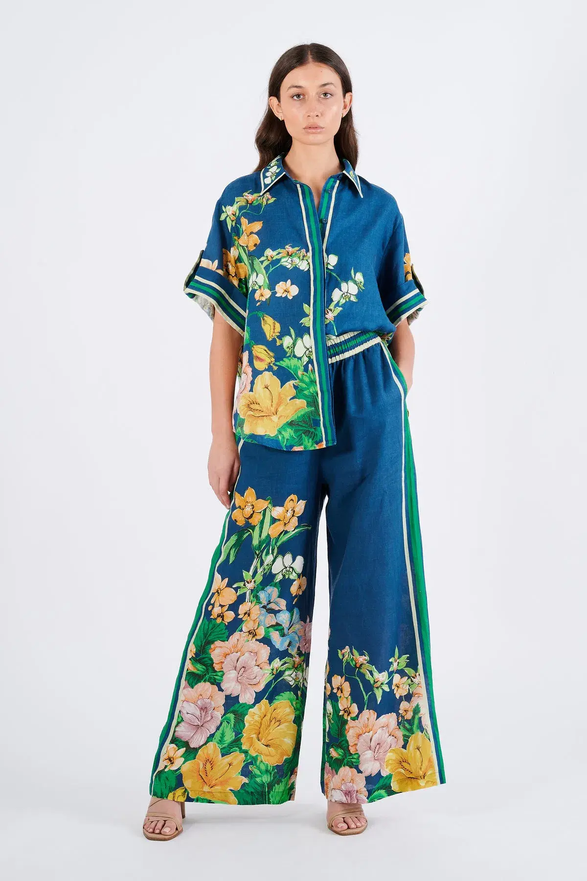 Lyla Linen Set - Image 1