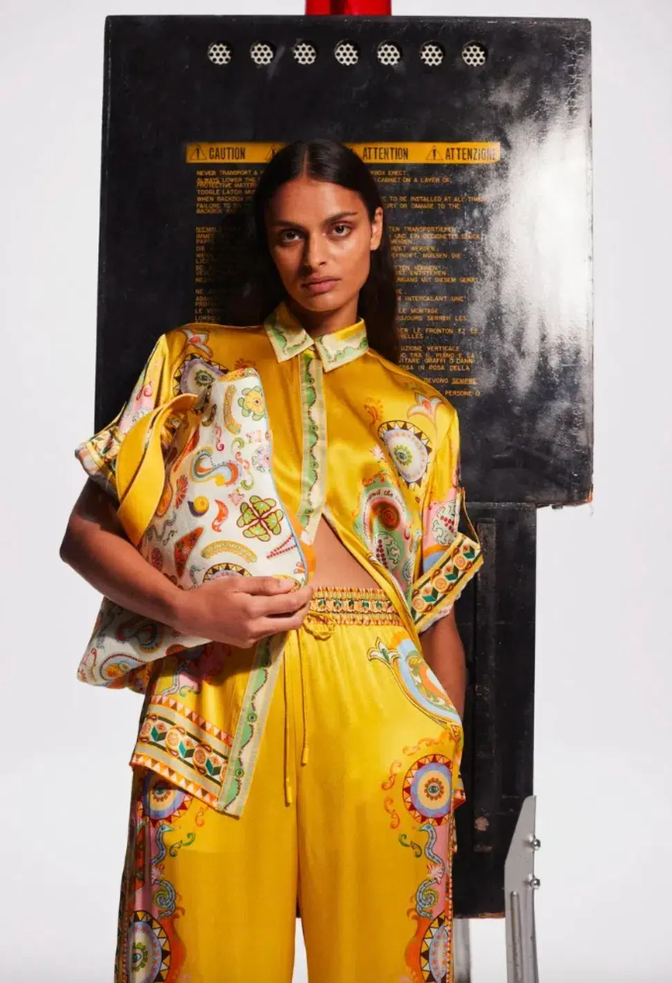 Pinball yellow silk set - Image 1