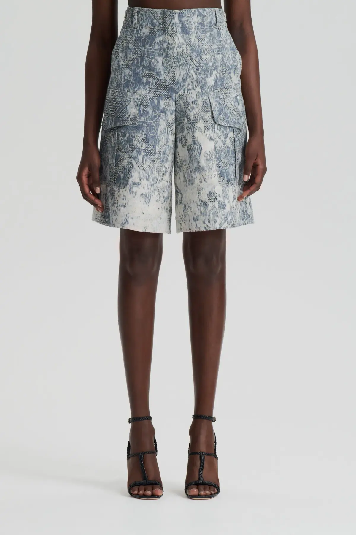 Brocade Cargo Set - Image 2