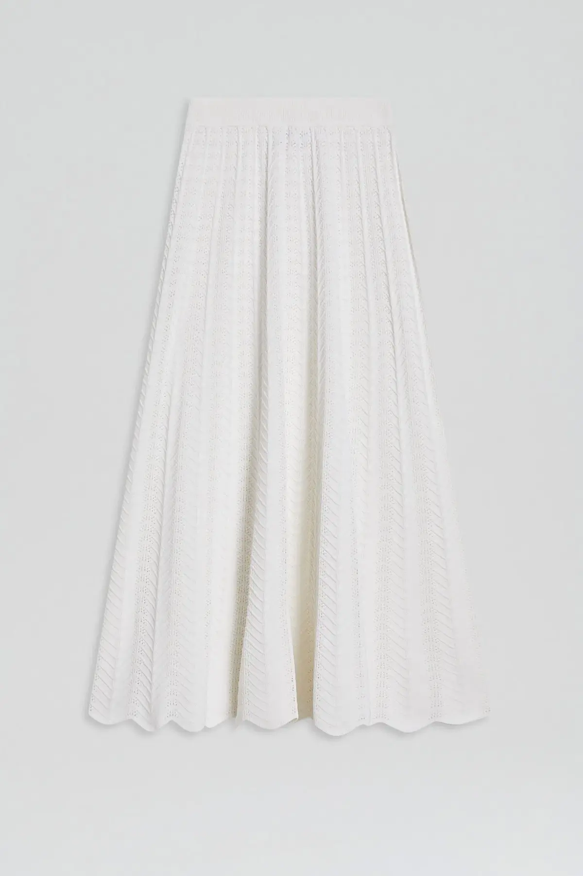 Pleat Lace White Set - Image 5
