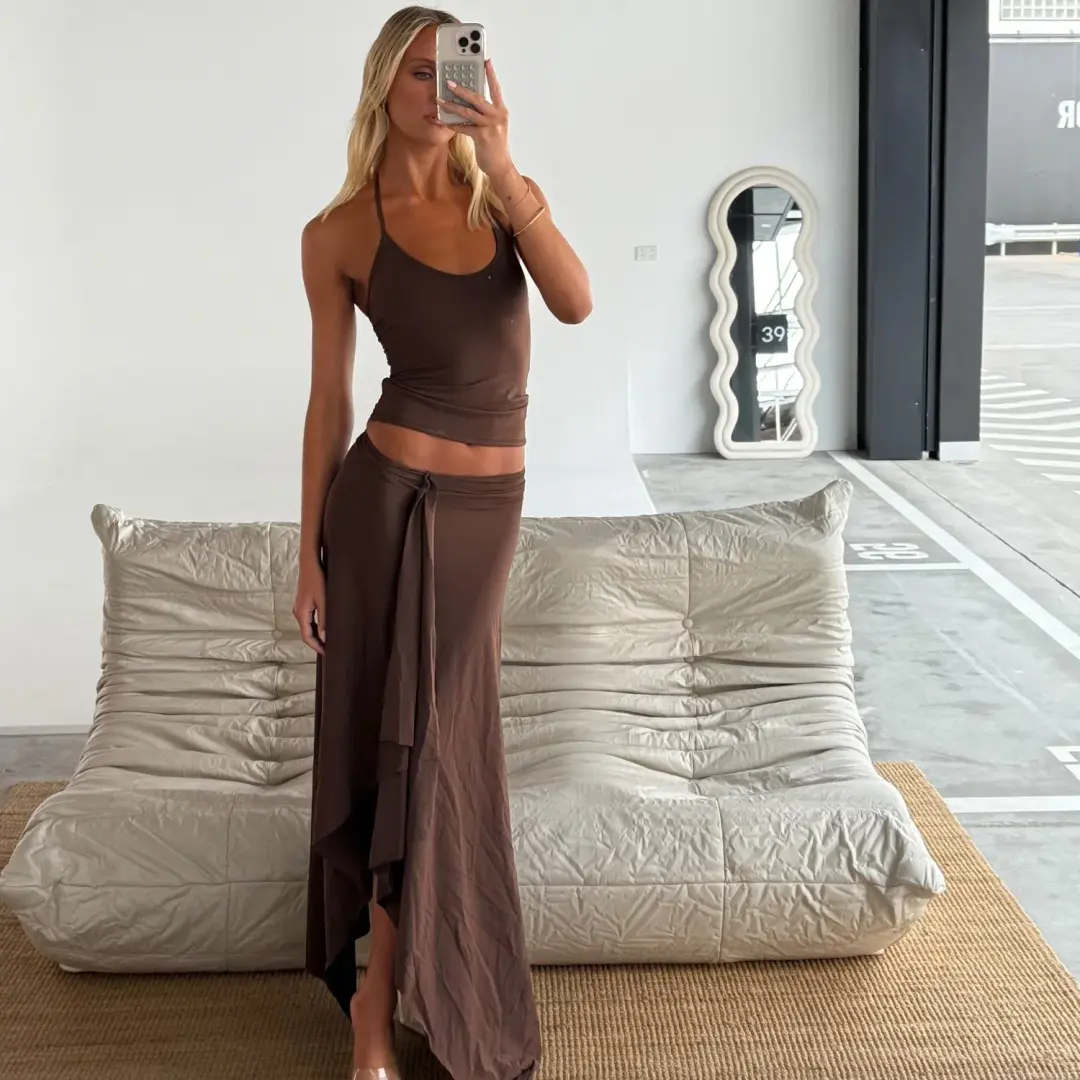 Mr Winston Jemima set in espresso for rent on The Volte - main image