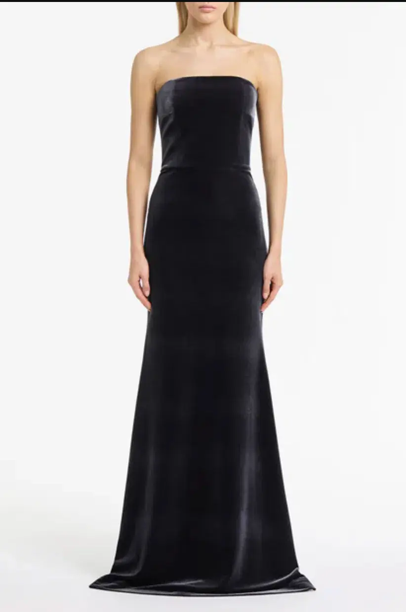Carla Zampatti Midnight Velvet strapless gown, size 6 for rent on The Volte - main image