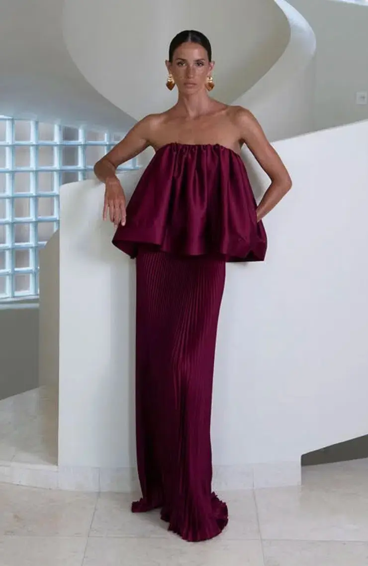 L’IDEE BREEANA TOP & GALA SKIRT- WINE Size 8  - Image 1