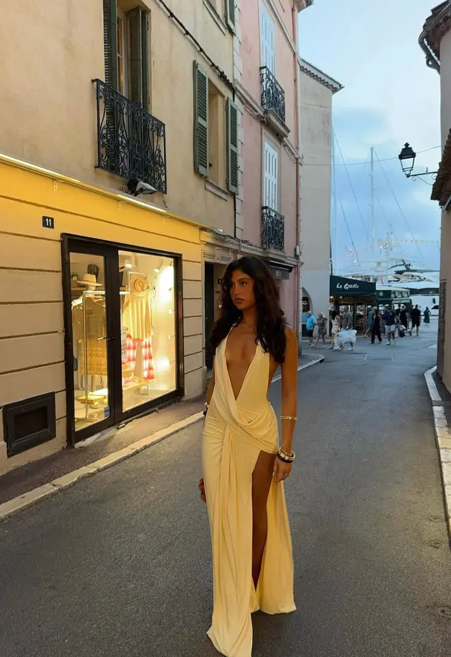 Natalie Rolt Winona Gown Lemon Size 1 (AU 8) - Image 2