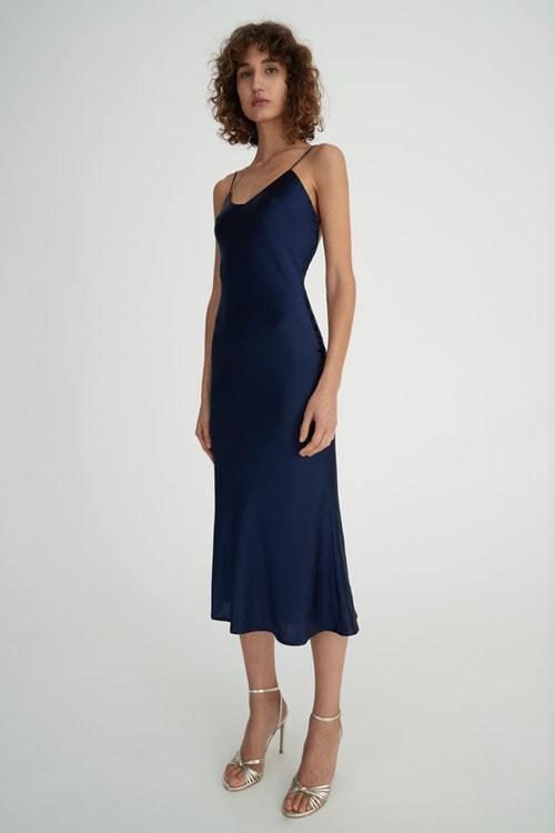 Hansel and Gretel Demi Silk Dress Navy Size 10 for rent on The Volte - main image