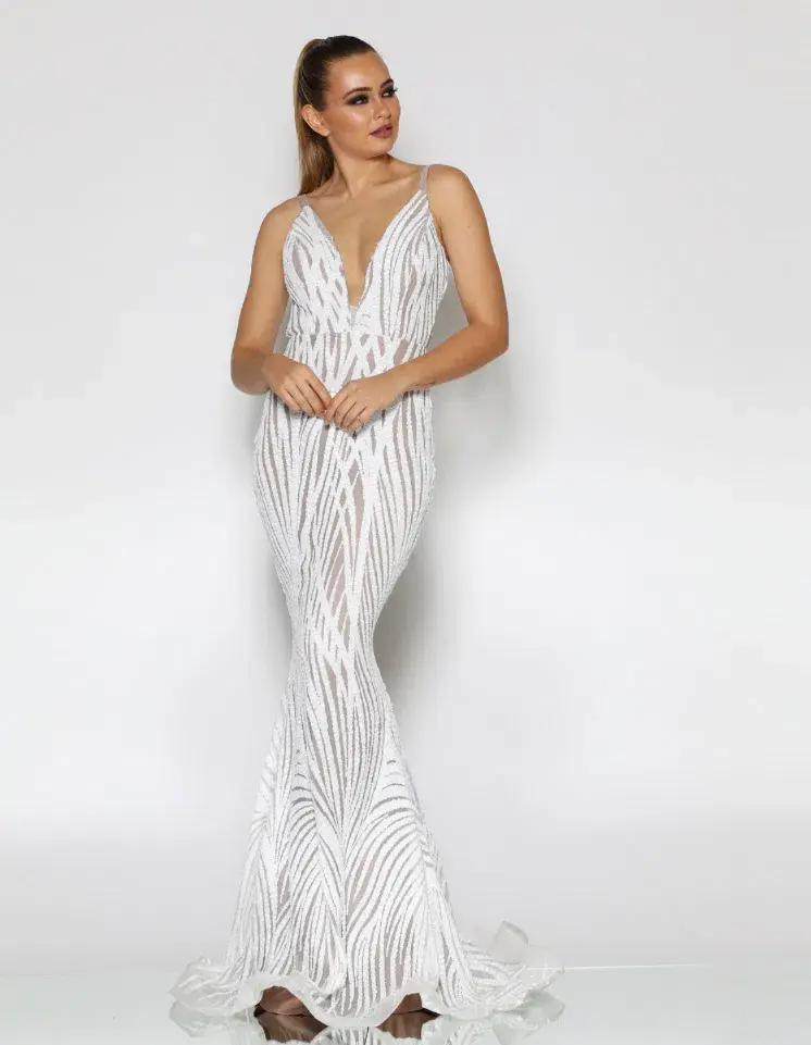 Jadore Kyla Gown Sequin Size 6 - Image 1