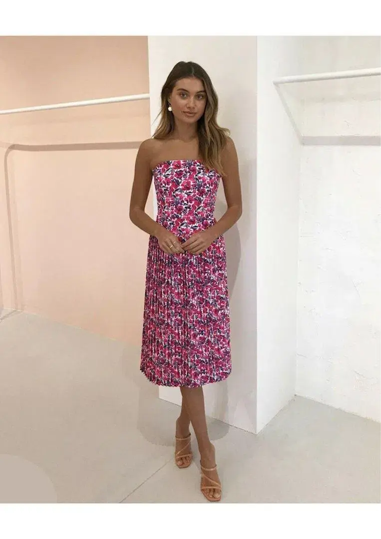 By Johnny Strapless Pleat Midi Dress in Crimson Cotton Candy Floral Size 6 for rent on The Volte - main image