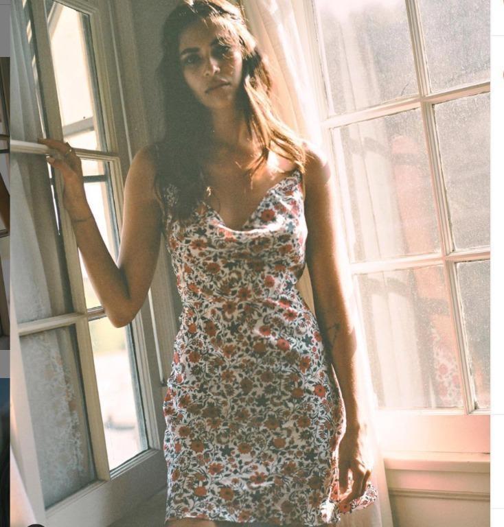 Realisation Par The Montague Mini Dress White Batik Floral Size XXS / AU 4 for rent on The Volte - main image