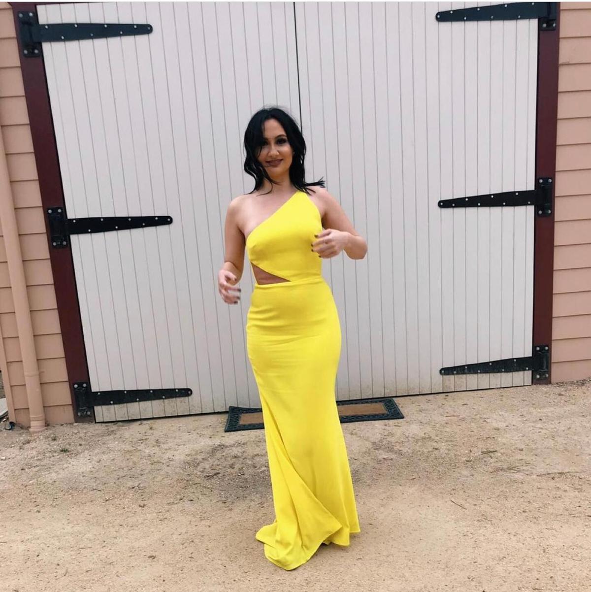 Alex Perry Serena Gown Yellow Size 8 - Image 7