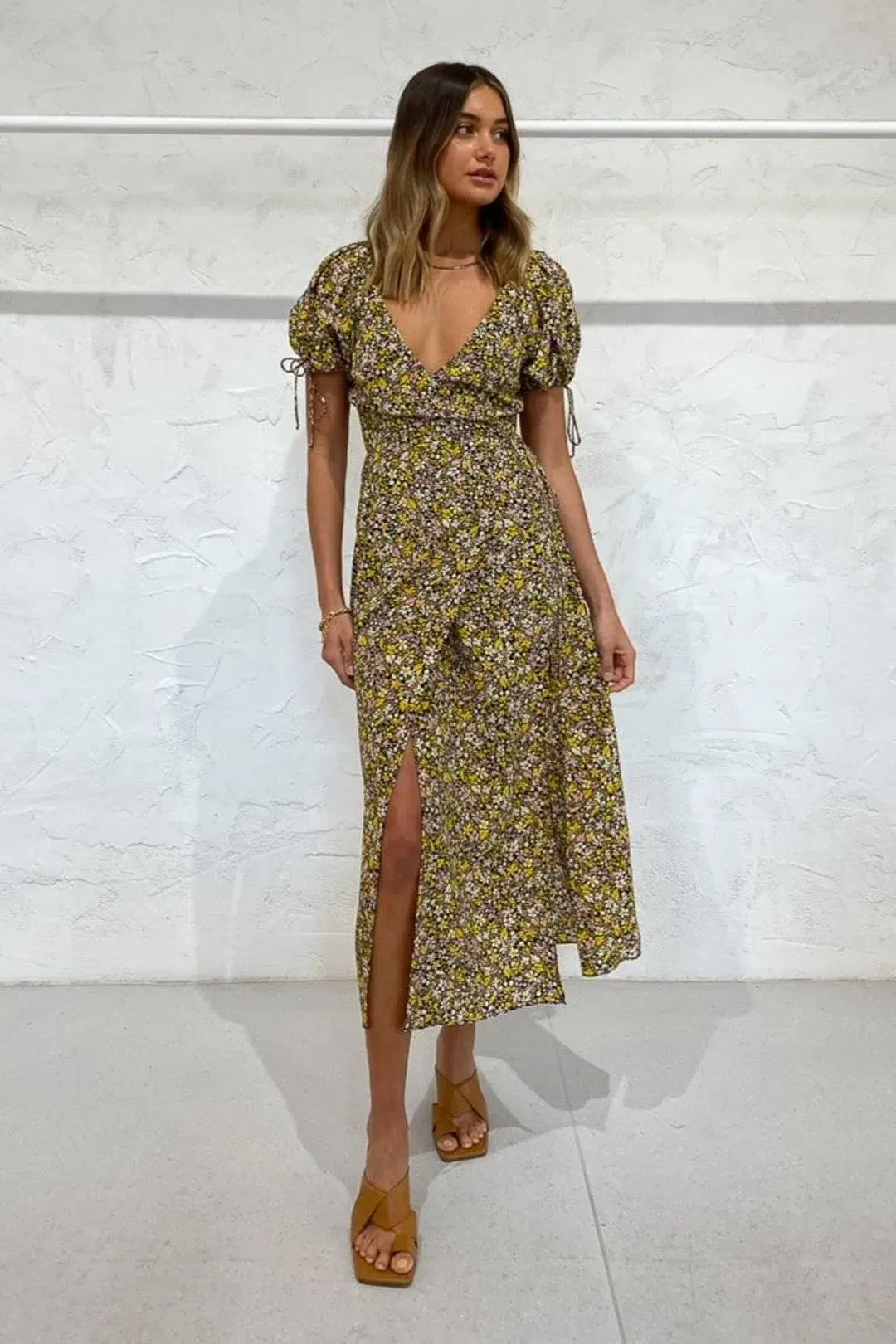 Bec & Bridge Maisie Silk Short Sleeve Midi Dress Print Size 8 - Image 1