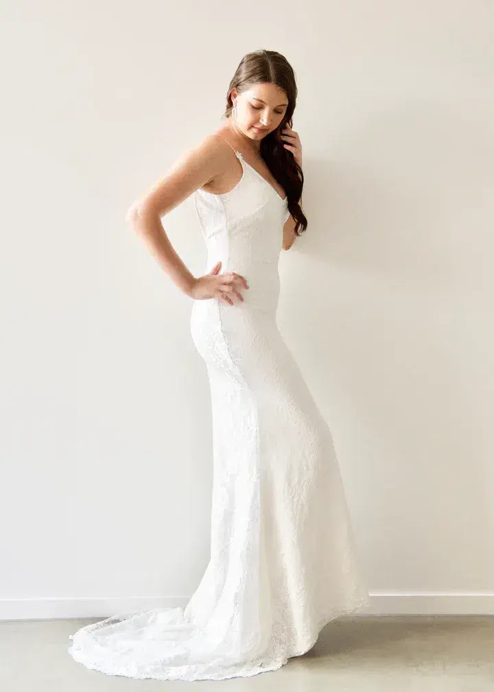 When Freddie Met Lilly Grace Gown White Size 10 - Image 2