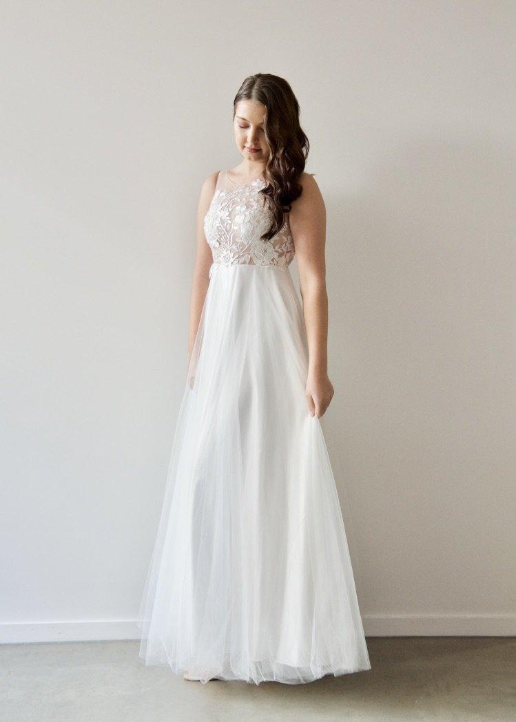 When Freddie Met Lilly Gabby Gown White Size 10 - Image 1