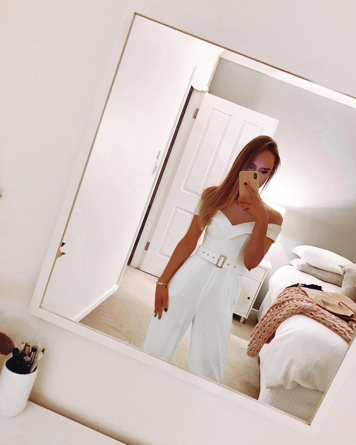 Sheike Amore Jumpsuit - White Size 6 - Image 3