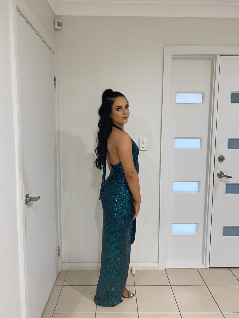 Nookie Selena Halter Gown in Emerald Green Size 10 for rent on The Volte - main image