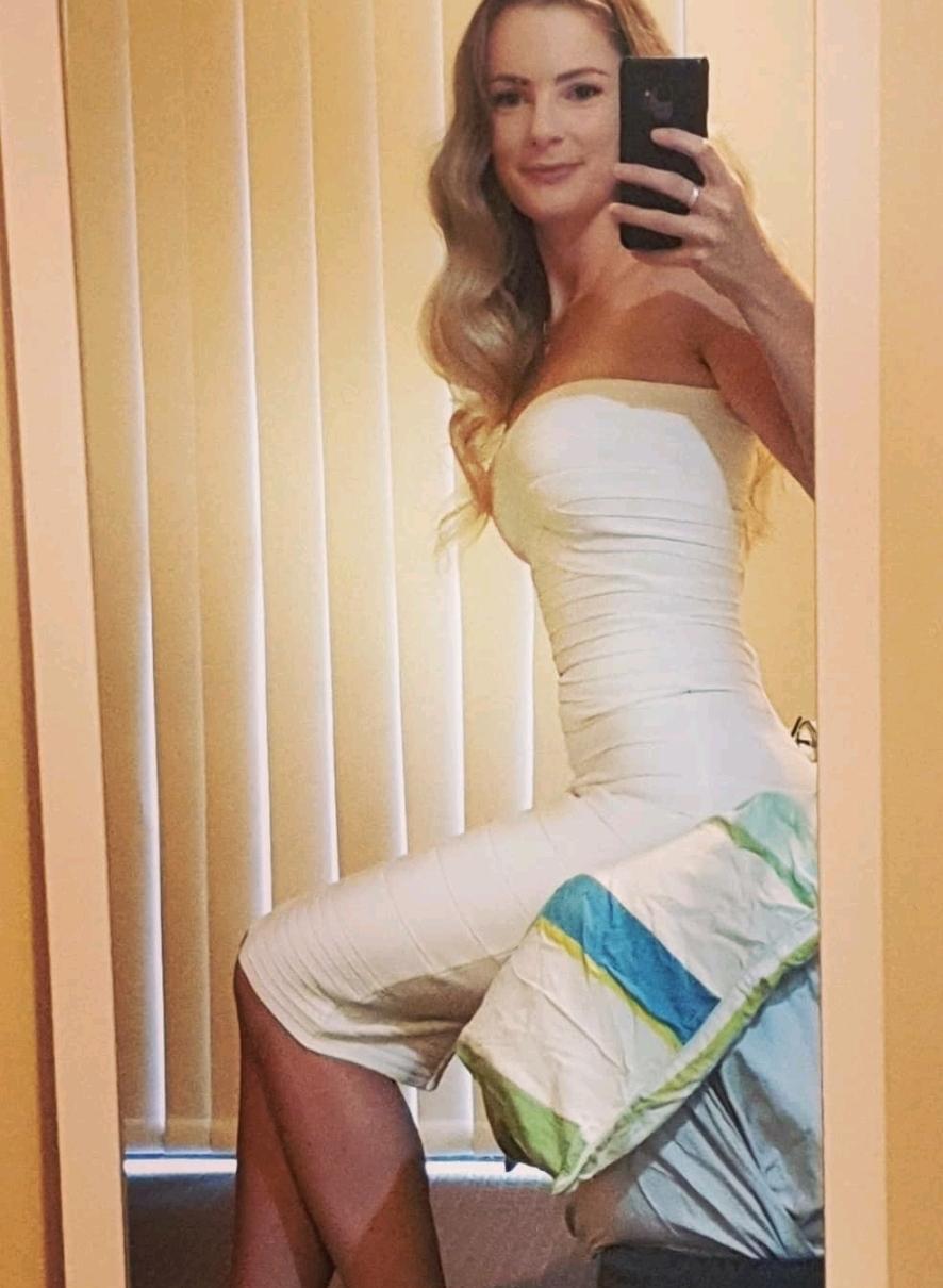 Hervé Léger Strapless Bandage Dress White Size 6 - Image 3