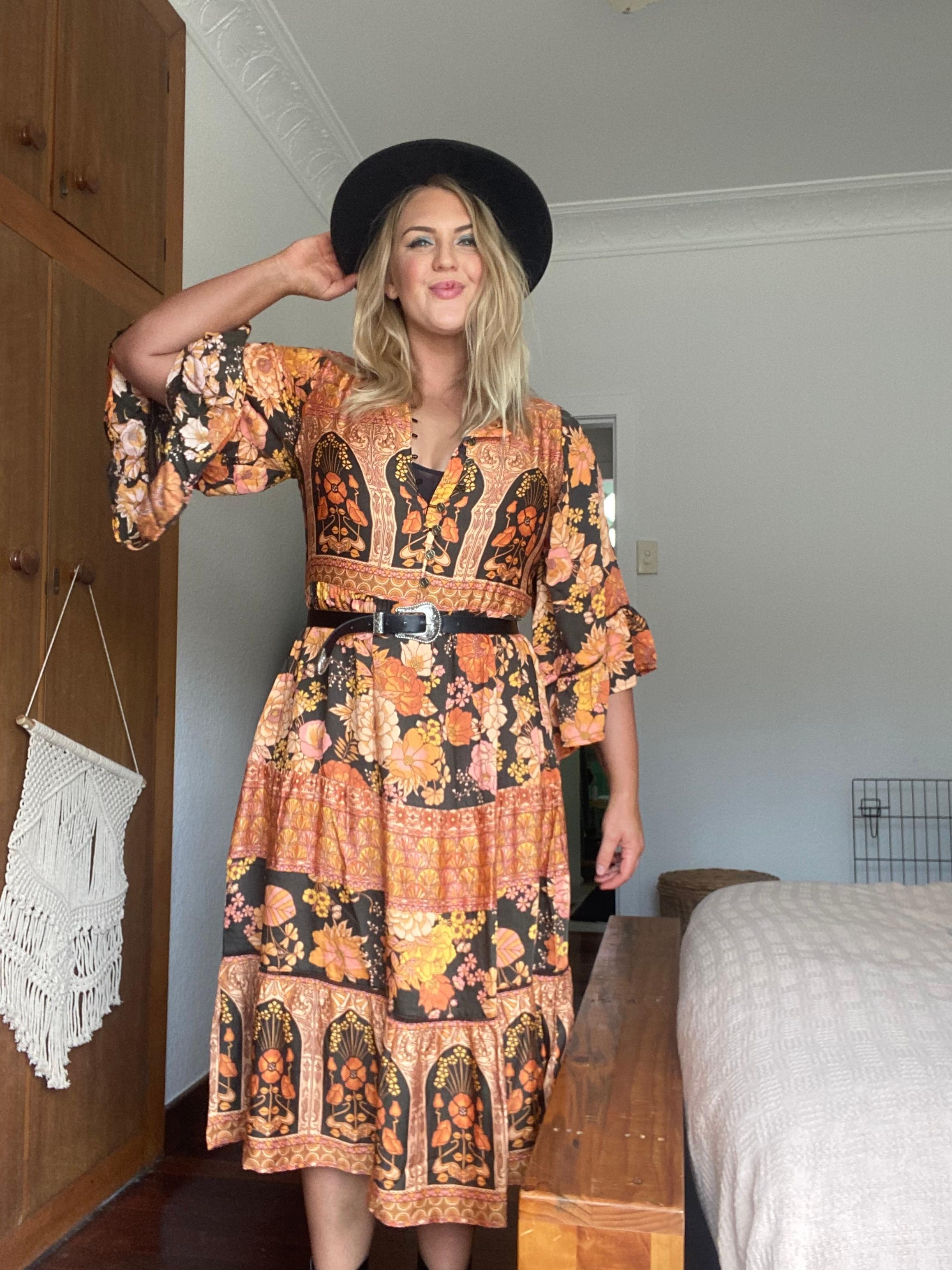Nine Lives Bazaar Grace Midi Dress Print Size 18 - Image 4