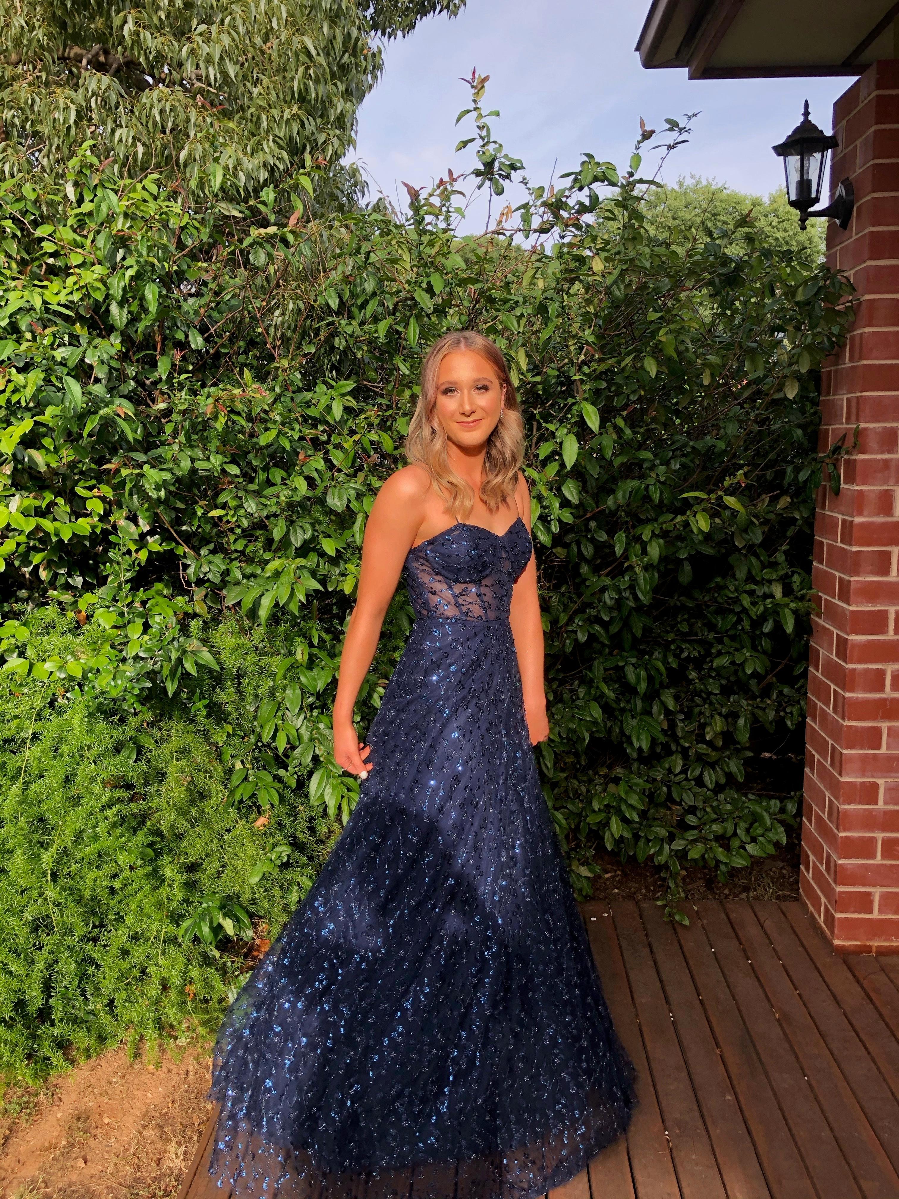 Jadore Kristie Gown Navy Size 8 - Image 4