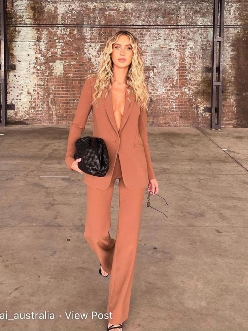 Kookai Classic Delta Blazer and Flare Pants Set Brown Size 38 / Au 10 - Image 4