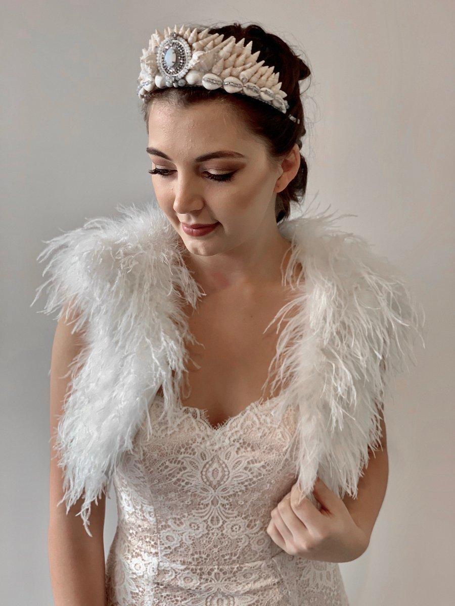 When Freddie Met Lilly Ostrich Shrug Off White One Size - Image 2