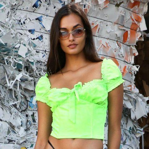 I. AM. GIA Naomi Top  Fluro Green Size 6 - Image 4