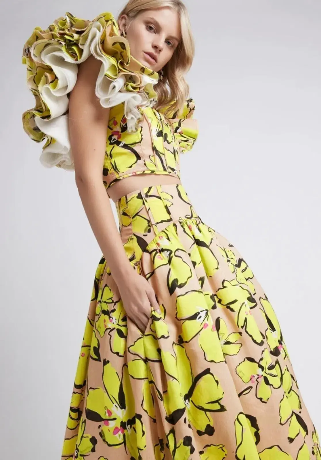 Aje Pelicano Citrus Bloom Midi Skirt and Frill Cropped Top Set Print Size 8 - Image 2