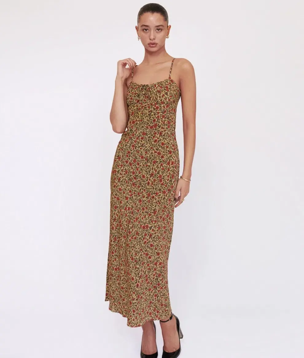 THE ALBA in Dahlia for rent on The Volte - main image