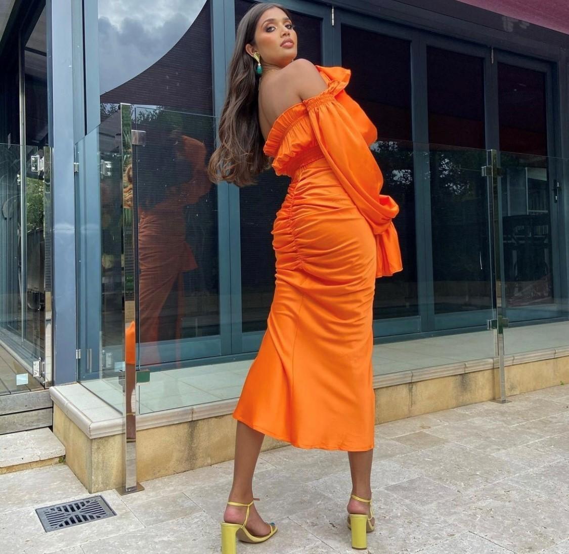 Khirzad Femme Roma Ruched Top and Skirt Set Orange Size 6 - Image 1