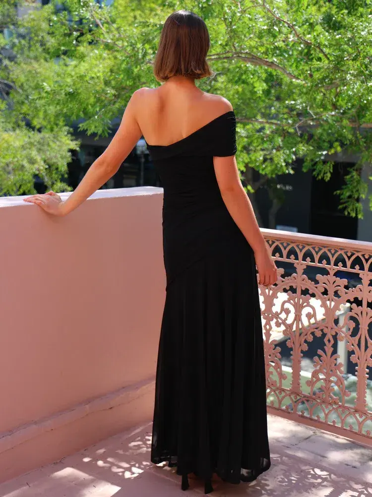 By Nicola - Fiesta Off Shoulder Maxi Dress in Black - Size 10 - Image 2