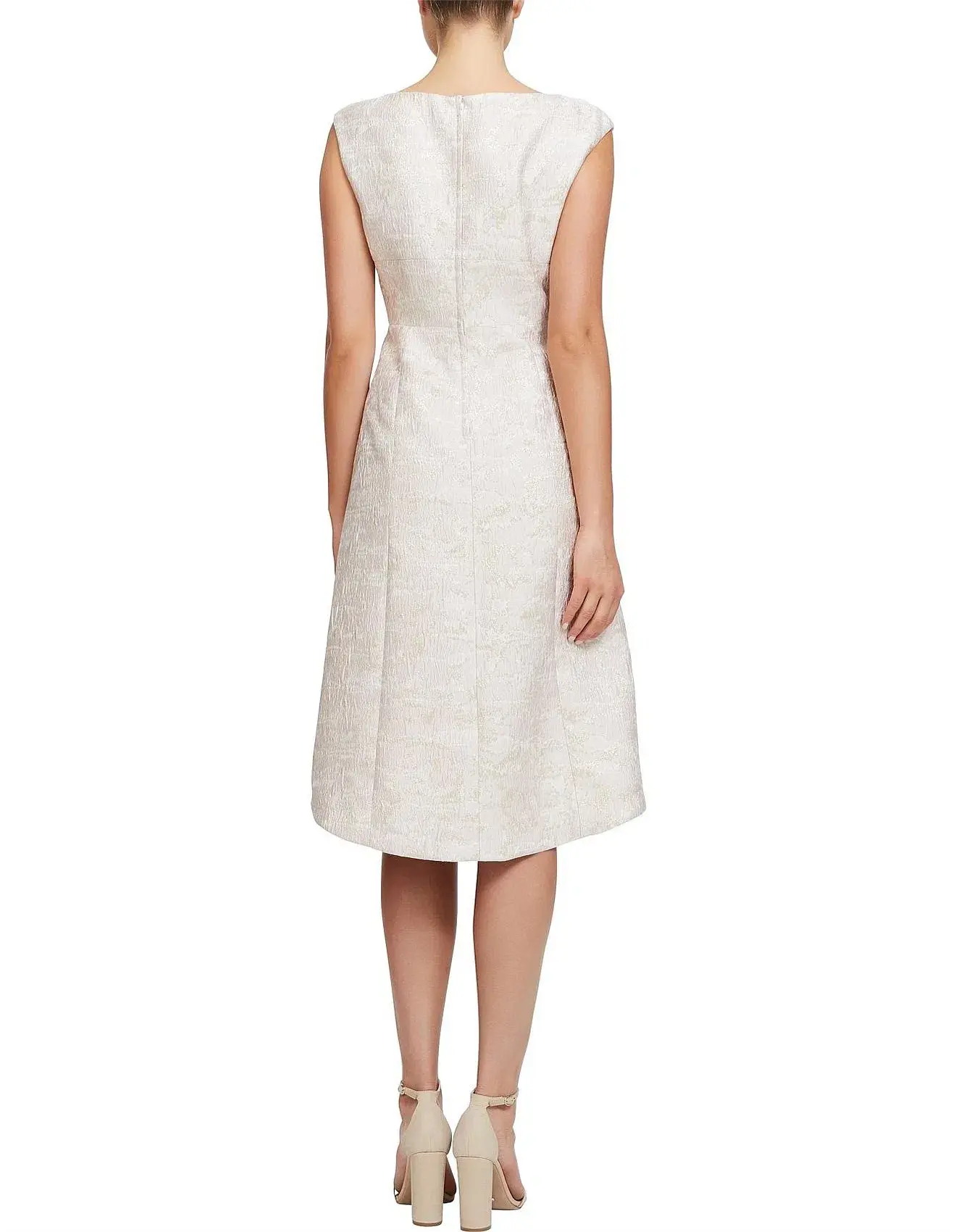 Perri Cutten Everleigh Jacket & Matias Dress Set Pink  - Image 4