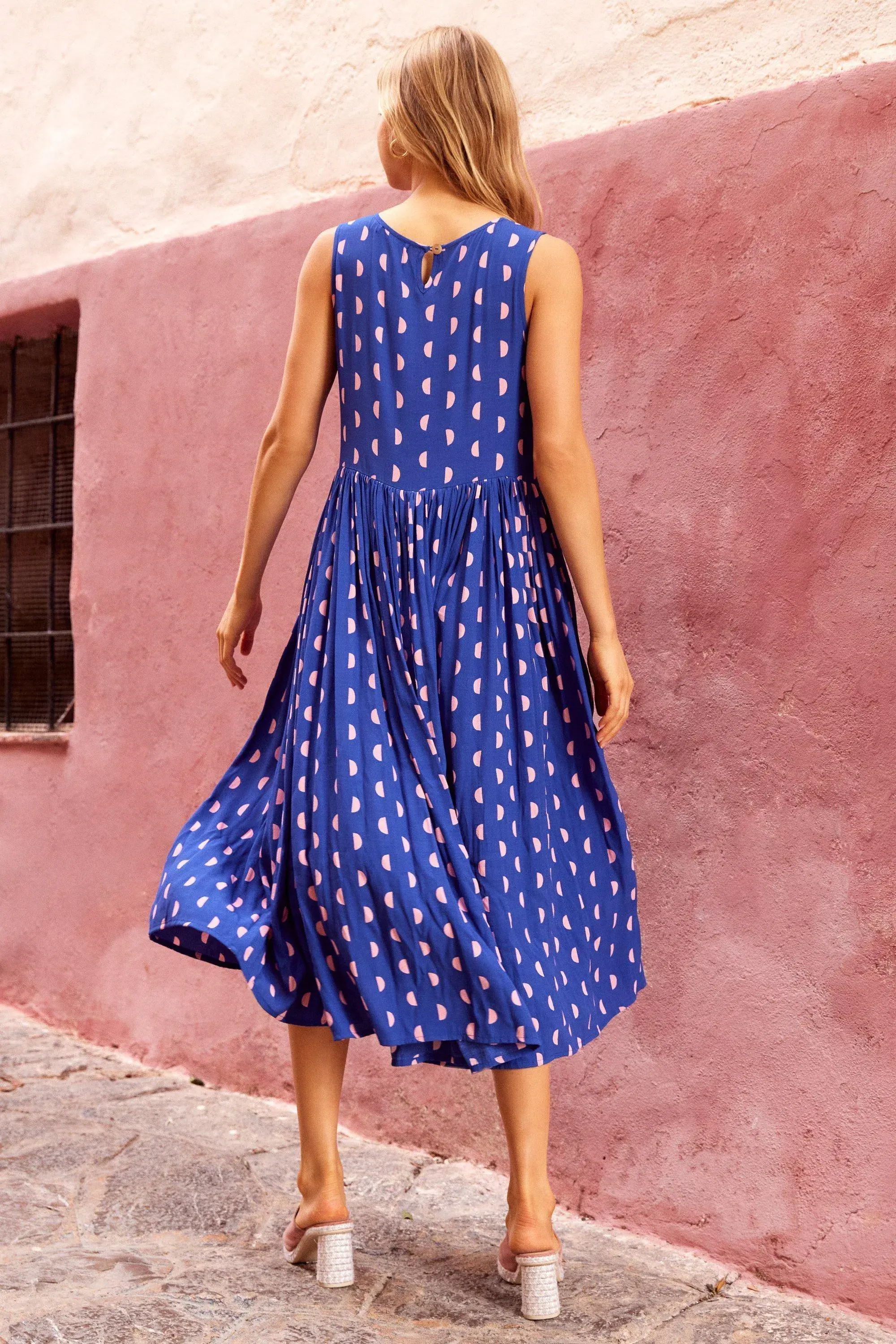 Mister Zimi Zoe Midi Dress In Luna Rosa Size 8 - Image 3