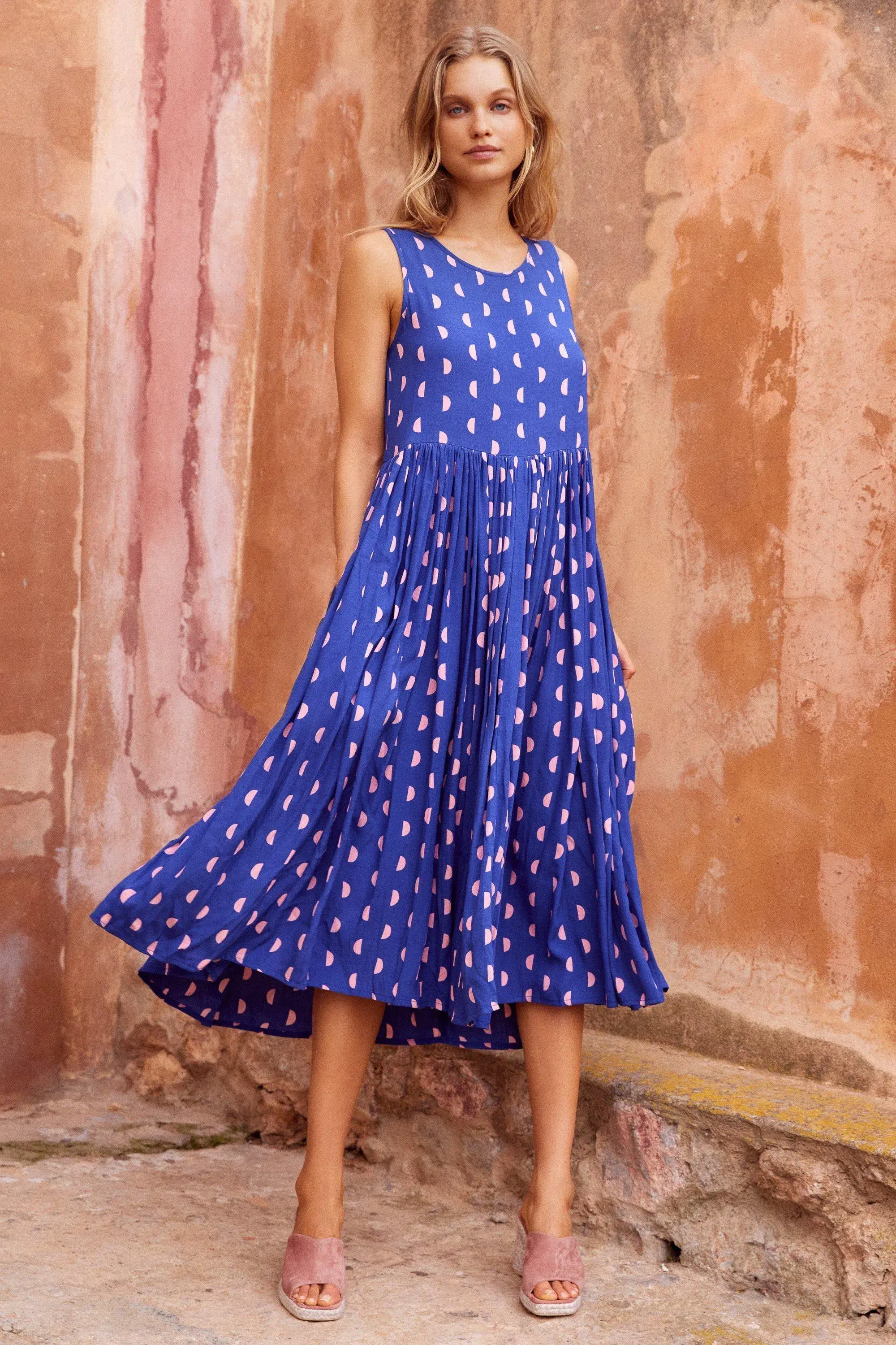 Mister Zimi Zoe Midi Dress In Luna Rosa Size 8 - Image 2