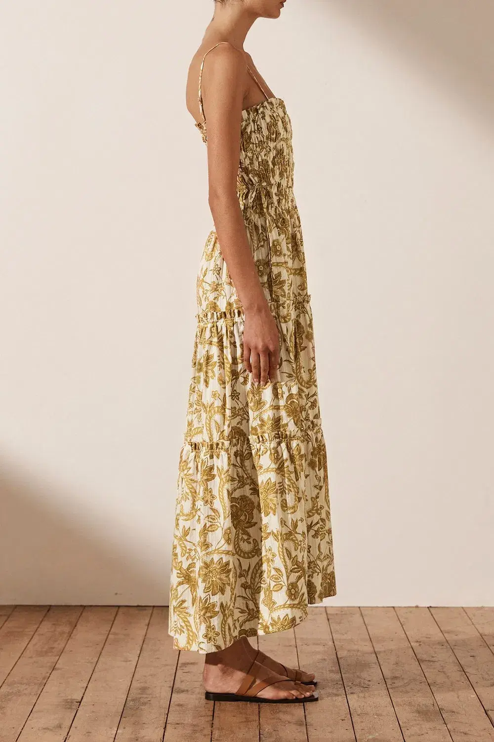 Shona Joy Saffron Shirred Tiered Midi Dress Floral Size 8 - Image 2