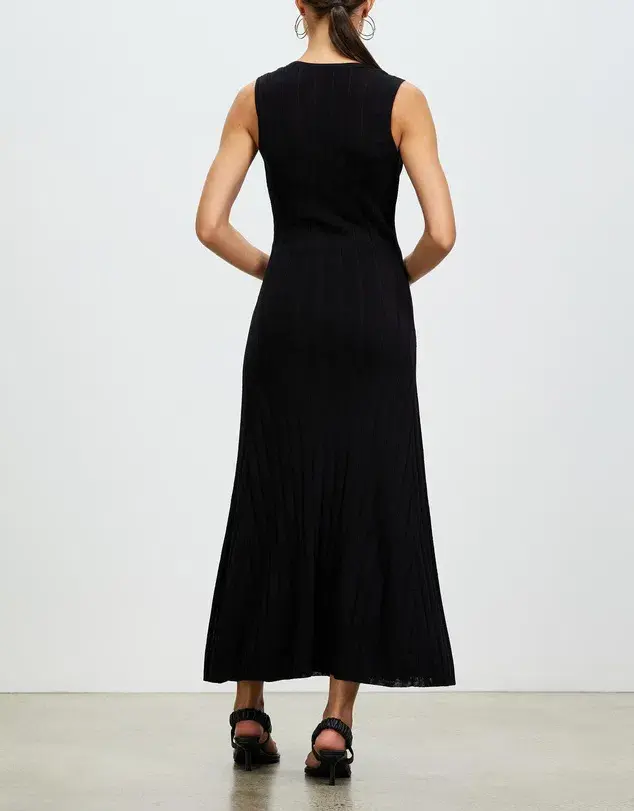 Hansen & Gretel Zanita Dress Black Size 8 for rent on The Volte - main image