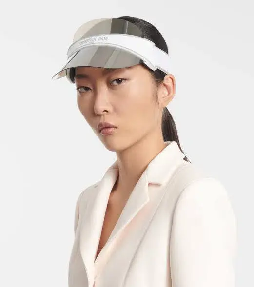 Dior Club Logo Plaque Visor   - Image 1